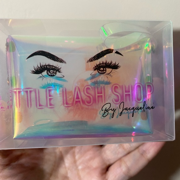 Meet your Posher, Josie - Picture 4 of 4